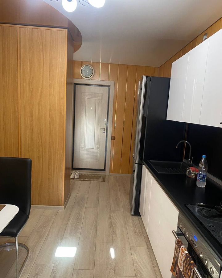квартира г Тольятти р-н Автозаводский 19-й квартал б-р Татищева 1 фото 6