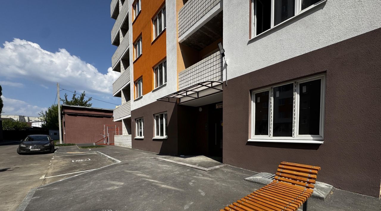 квартира г Саратов р-н Ленинский ул Лунная 32к/2 фото 5