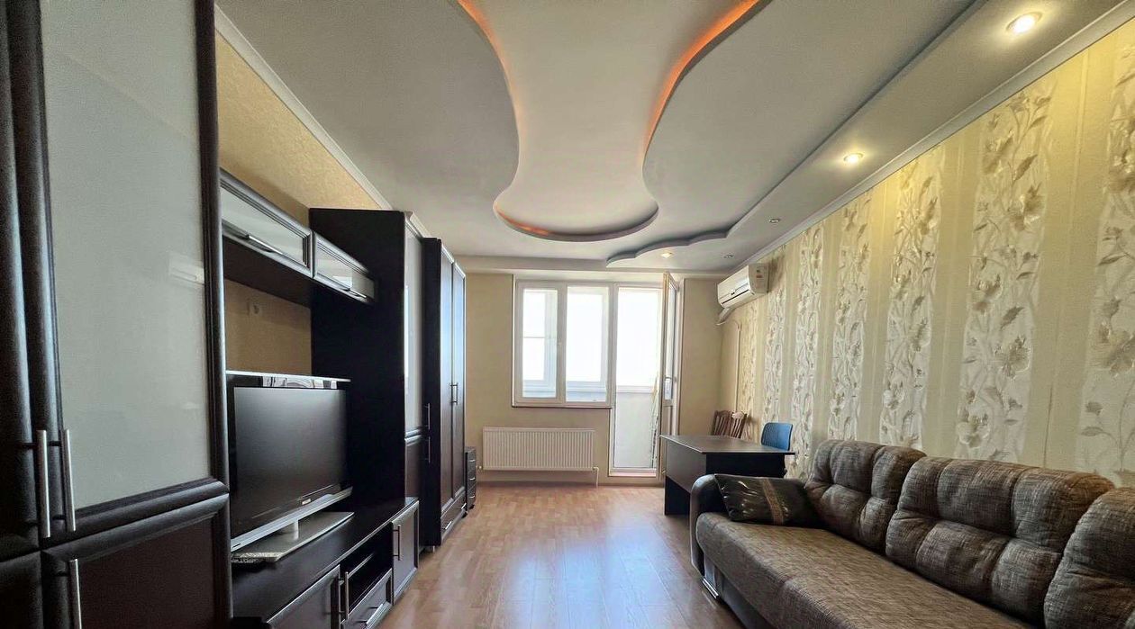 квартира г Новороссийск р-н Южный пр-кт Ленина 91а фото 1