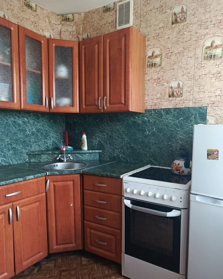 квартира г Мыски Кемеровская обл. — Кузбасс, ул. Максима Горького, 40 фото 1