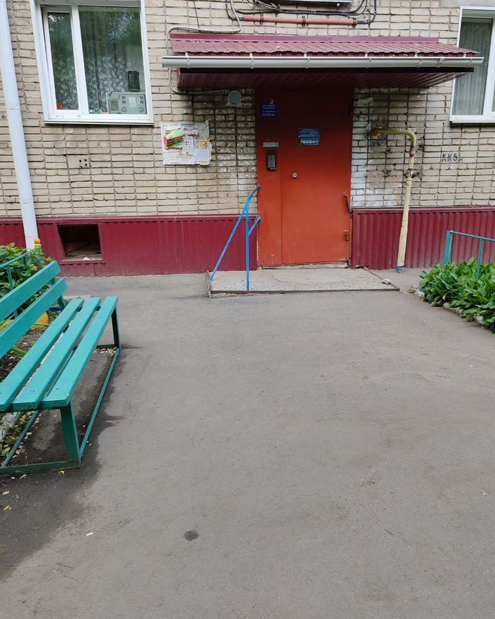 квартира г Омск р-н Ленинский Привокзальный ул Карбышева 3б фото 2