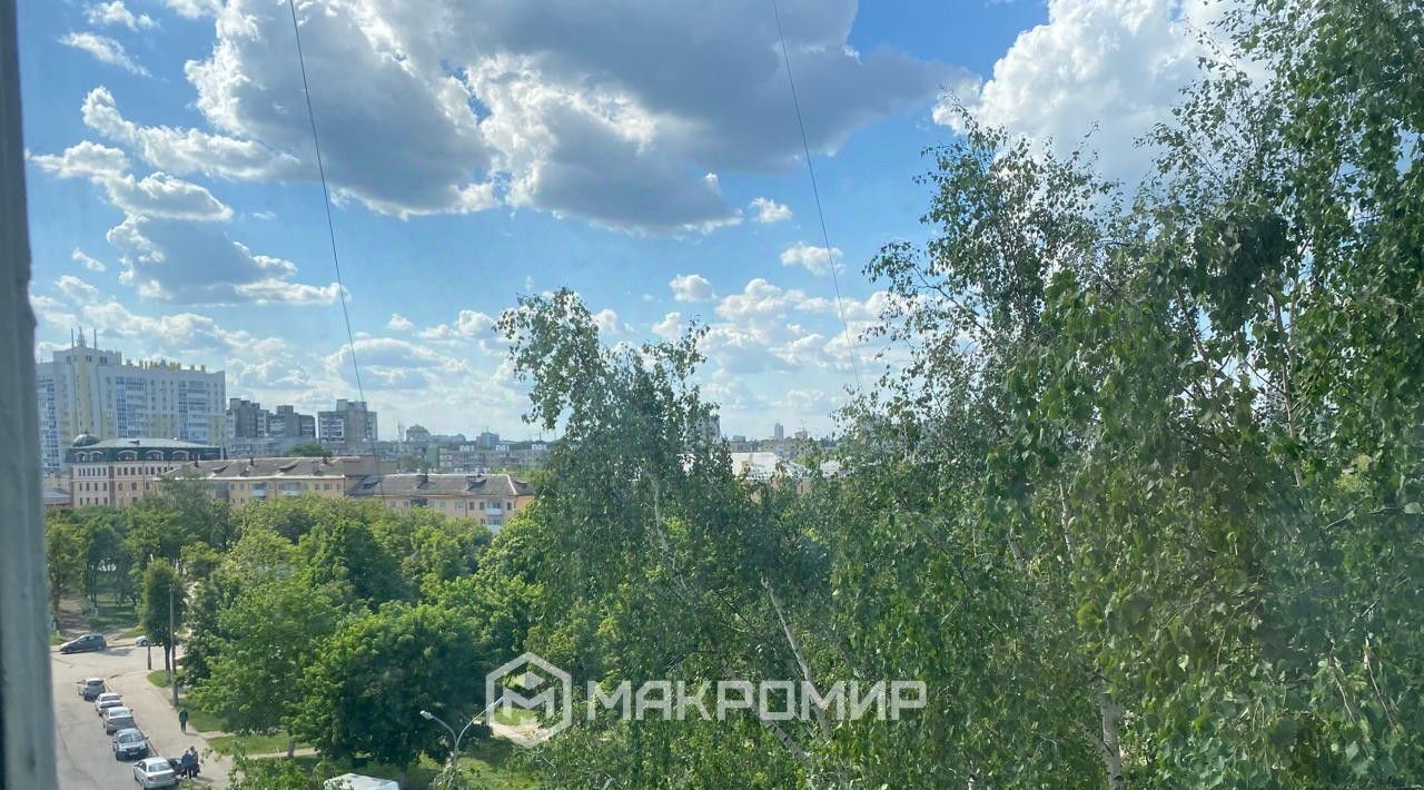 квартира г Орел р-н Железнодорожный пл Поликарпова 10 фото 3