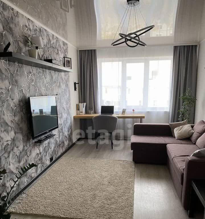 квартира г Тольятти 9-й квартал пр-кт Ленинский 14 м-н фото 1