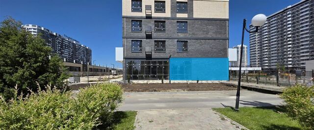 торговое помещение р-н Прикубанский б-р Адмиралтейский 1 фото