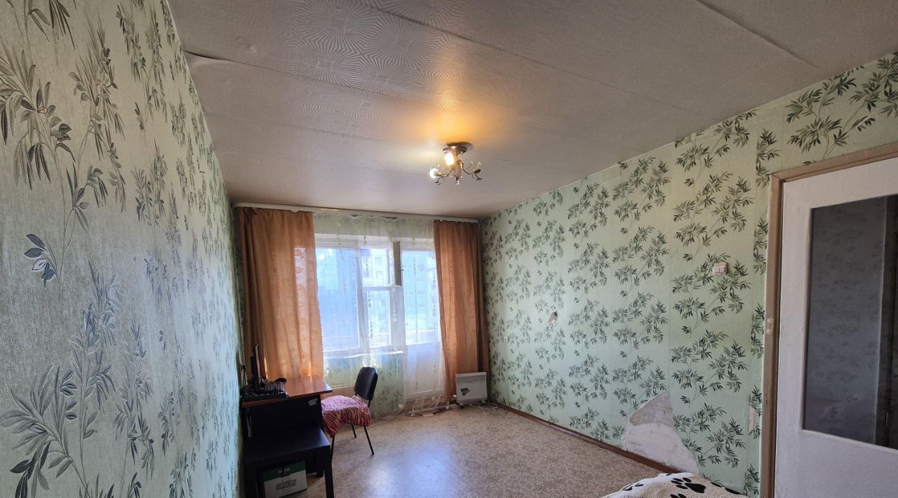 квартира г Тольятти р-н Автозаводский ул Тополиная 54 фото 2