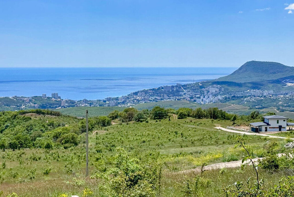 земля г Алушта с Лучистое ул Ай-Серез фото 5