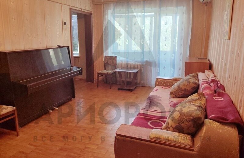 квартира г Волгоград ул им. Германа Титова 40 фото 1
