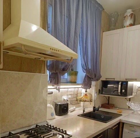 метро Нарвская дом 2/2 фото