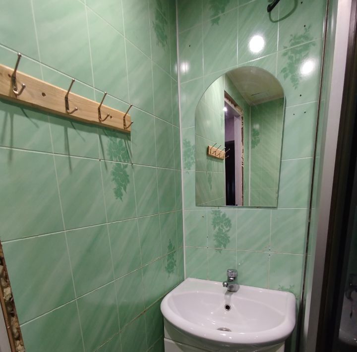 квартира г Омск р-н Октябрьский ул 75 Гвардейской бригады 1а фото 9