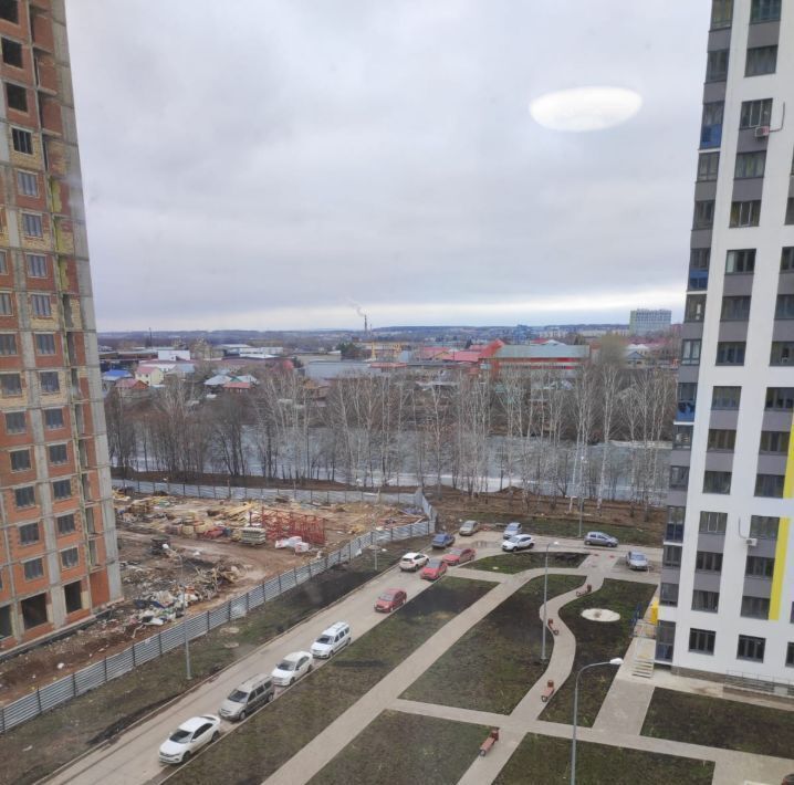 квартира г Уфа р-н Демский б-р Яркий 5 фото 16