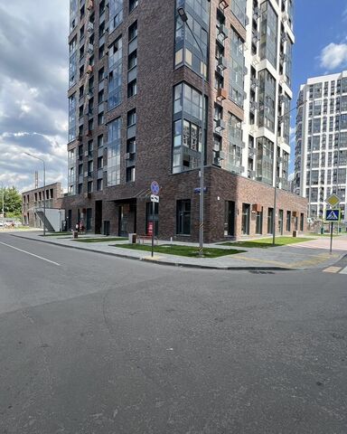 ул Берзарина 1/2 поле, 32к, Октябрьское фото