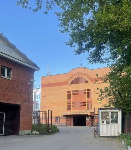 гараж ул Сакко и Ванцетти 34в фото