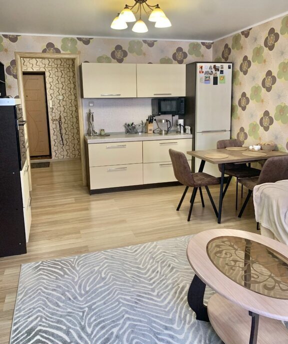 квартира р-н Нижнекамский г Нижнекамск ул Чишмале 3 фото 4