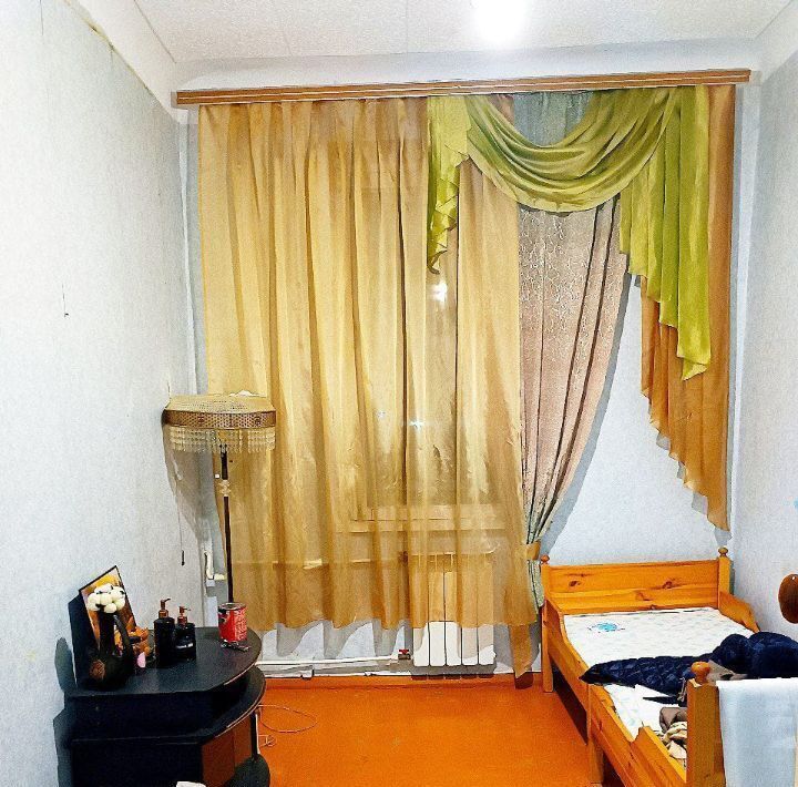 комната г Барнаул р-н Октябрьский пр-кт Калинина 18а фото 2