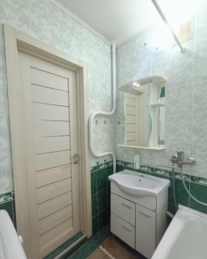квартира г Челябинск р-н Калининский ул Молодогвардейцев 39в фото 8