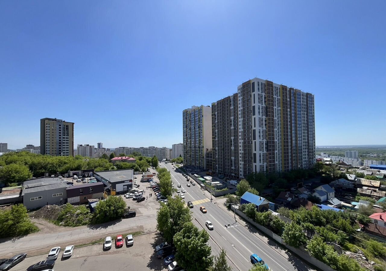 квартира г Уфа р-н Кировский ул Академика Ураксина 1 фото 12