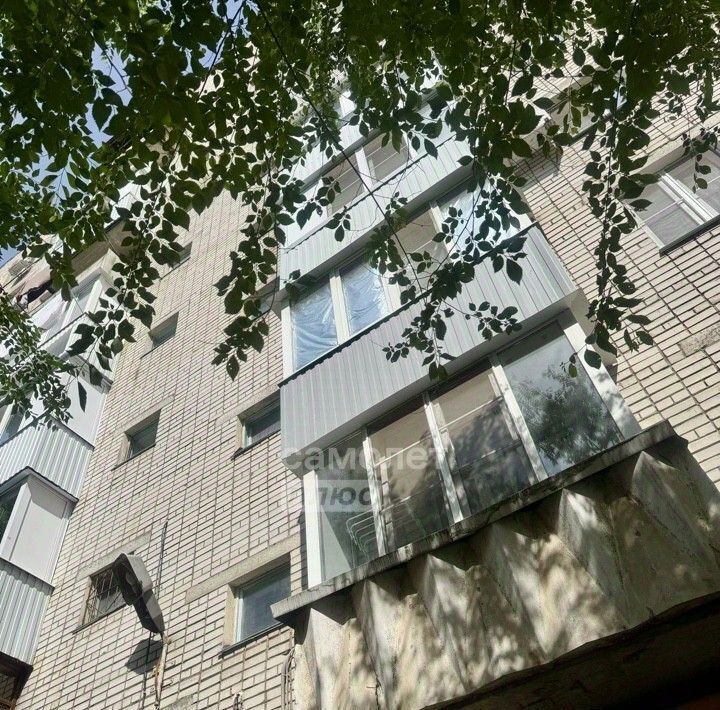 квартира г Волгоград р-н Кировский ул 64-й Армии 59 фото 15
