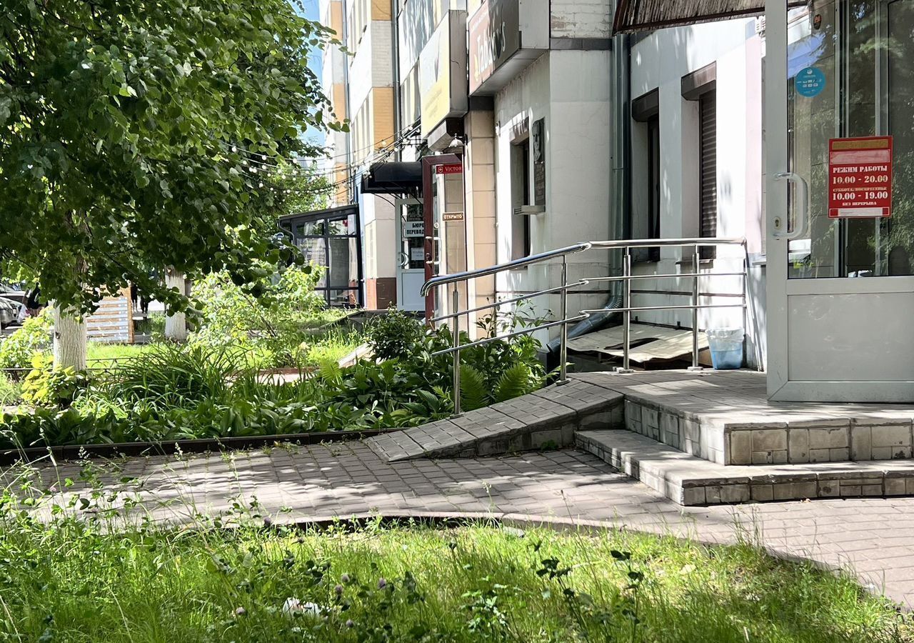 свободного назначения г Брянск рп Радица-Крыловка Бежицкий район ул Комсомольская 12 фото 3