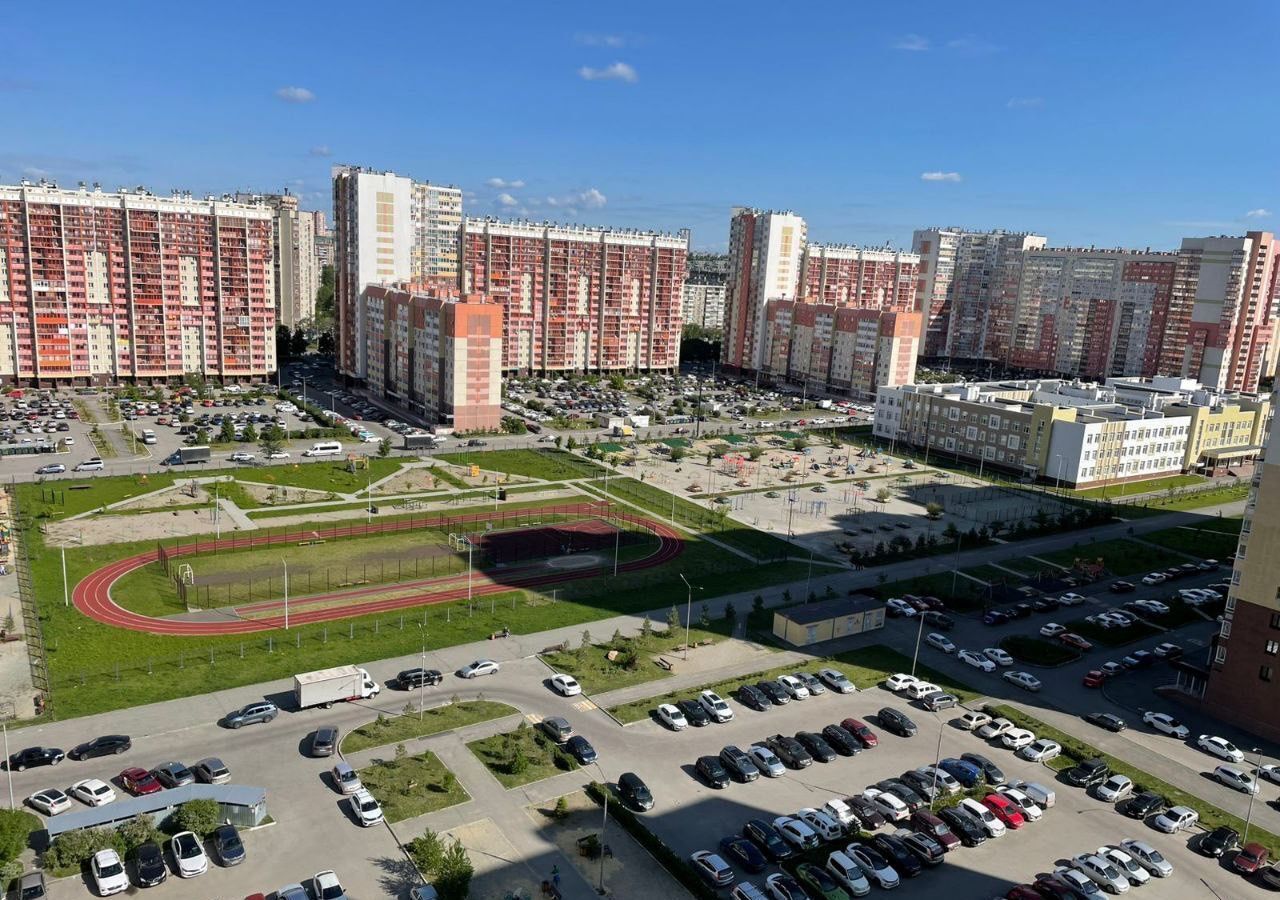квартира г Челябинск р-н Калининский ул Университетская Набережная 64 фото 19