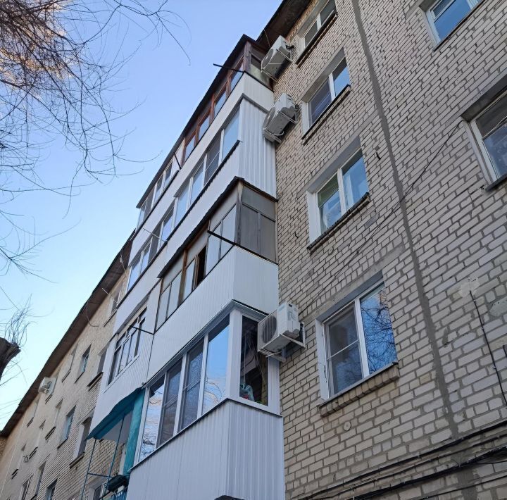 квартира г Волгоград р-н Кировский ул 64-й Армии 119а фото 16