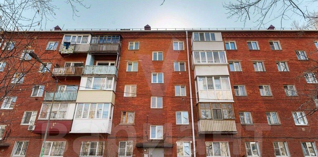 квартира г Омск п Чкаловский р-н Октябрьский ул Юбилейная 3 фото 18