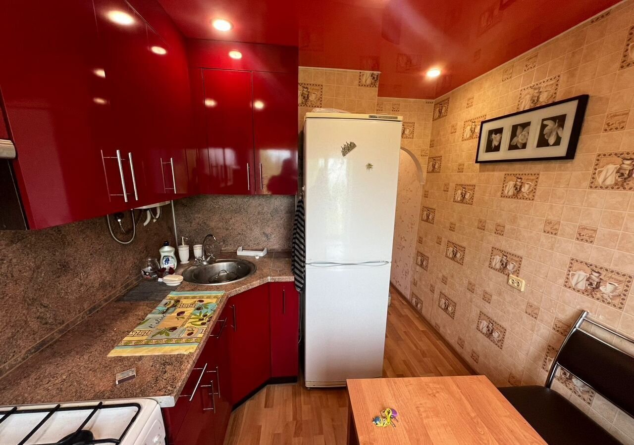 квартира г Великие Луки пр-кт Гагарина 16к/2 фото 5