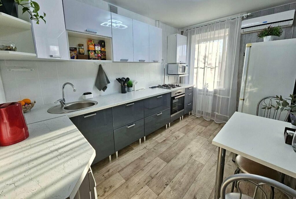 квартира г Таганрог ул Сергея Лазо 1к/3 фото 11