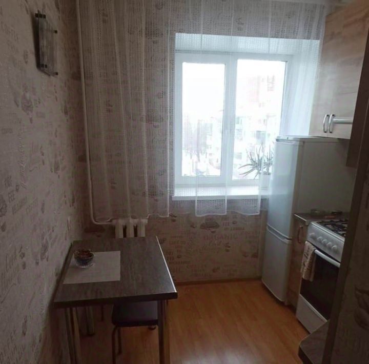 квартира г Омск р-н Центральный ул Багратиона 17а пос. Амурский фото 8