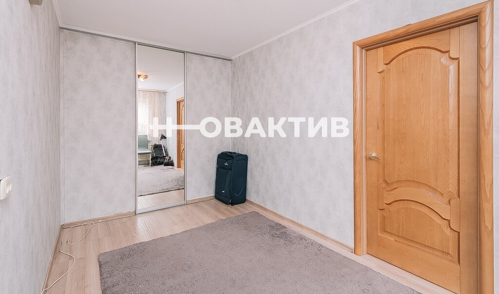 квартира г Новосибирск р-н Кировский Студенческая ул Новогодняя 18 фото 8