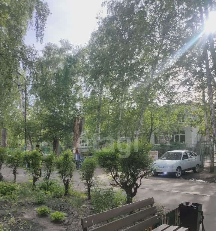 квартира г Омск Заозёрный ул Бархатовой 8 фото 10
