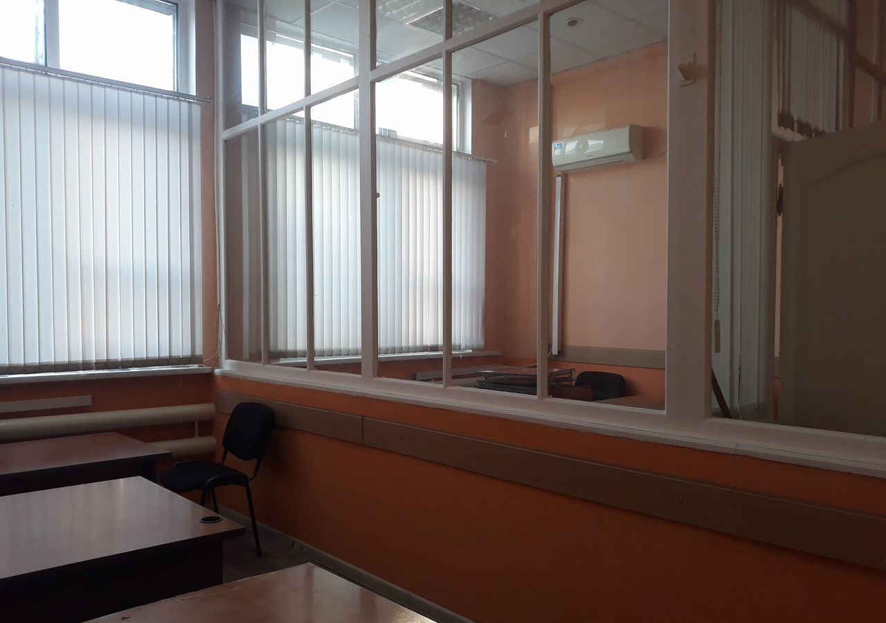 офис г Саратов р-н Волжский ул. имени Н. Г. Чернышевского, 203 фото 2