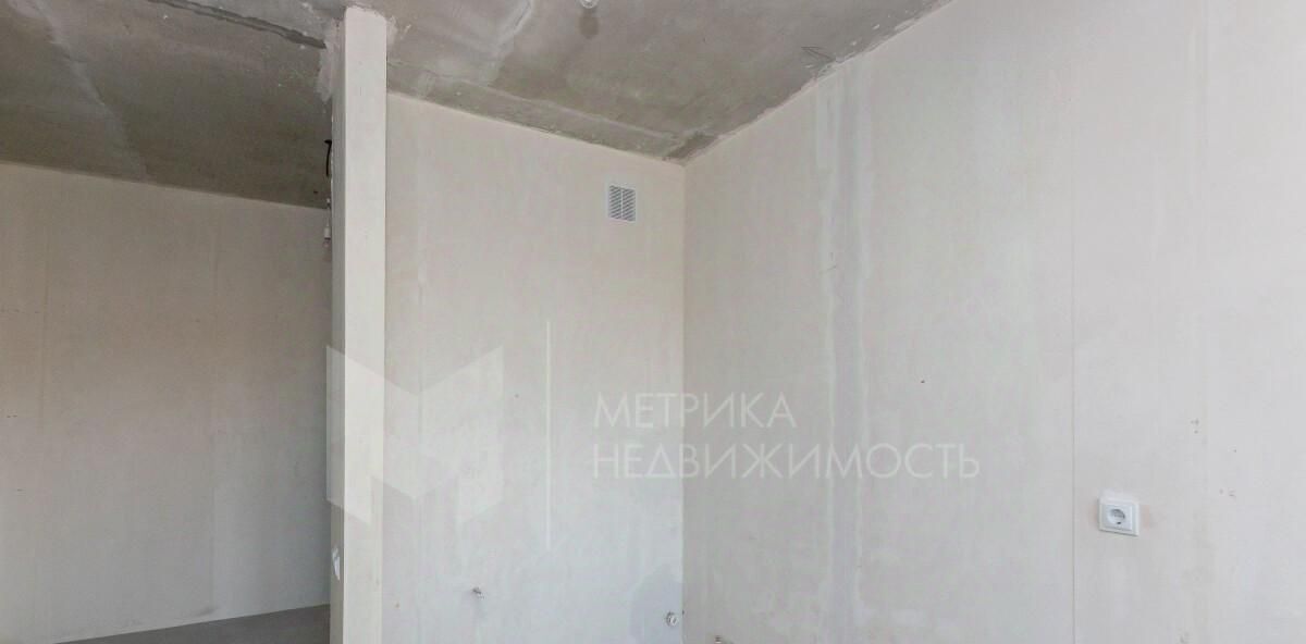 квартира г Тюмень р-н Центральный ул Братьев Бондаревых 1 фото 5