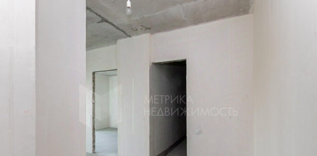 квартира г Тюмень р-н Центральный ул Братьев Бондаревых 1 фото 11