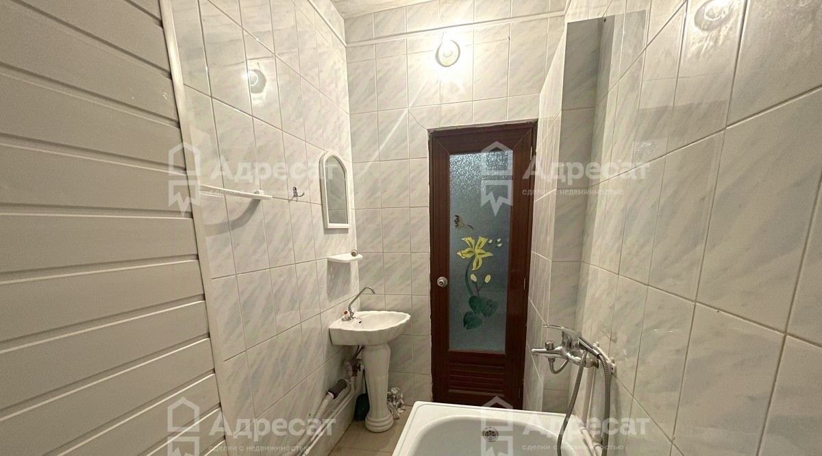 квартира г Волгоград р-н Дзержинский ул Джаныбековская 20 фото 9