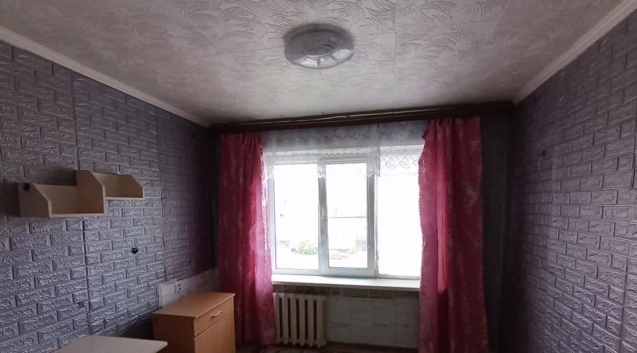 комната г Череповец р-н Северный ул Пионерская 19а фото 1