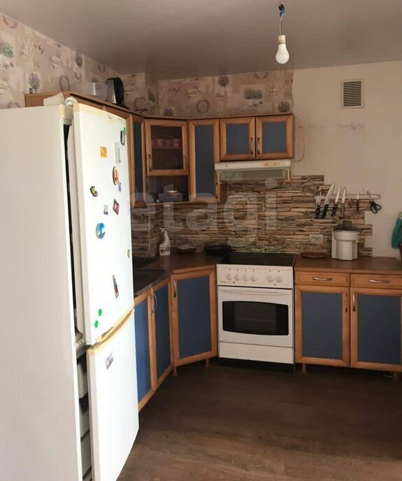 квартира г Череповец ул Командарма Белова 46а фото 2