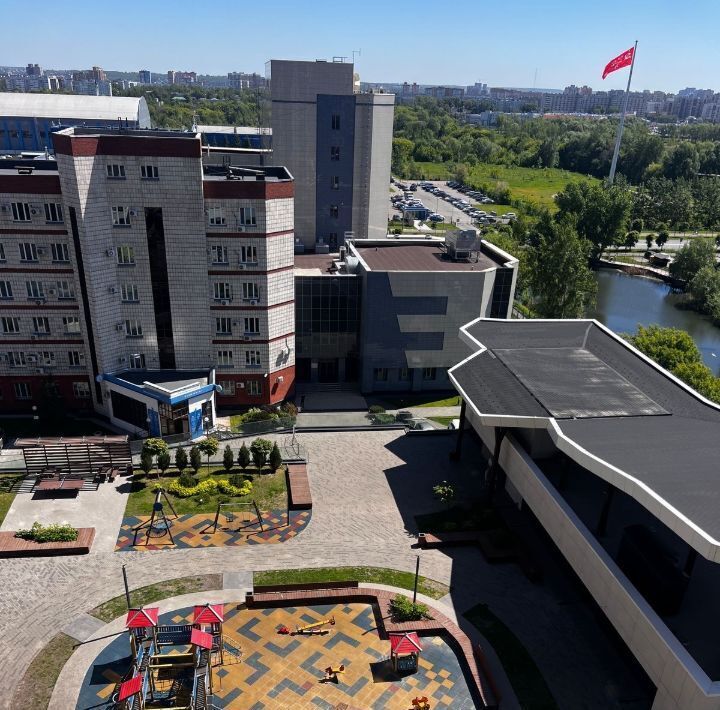 квартира г Казань р-н Ново-Савиновский Яшьлек ул Короленко 28б фото 12