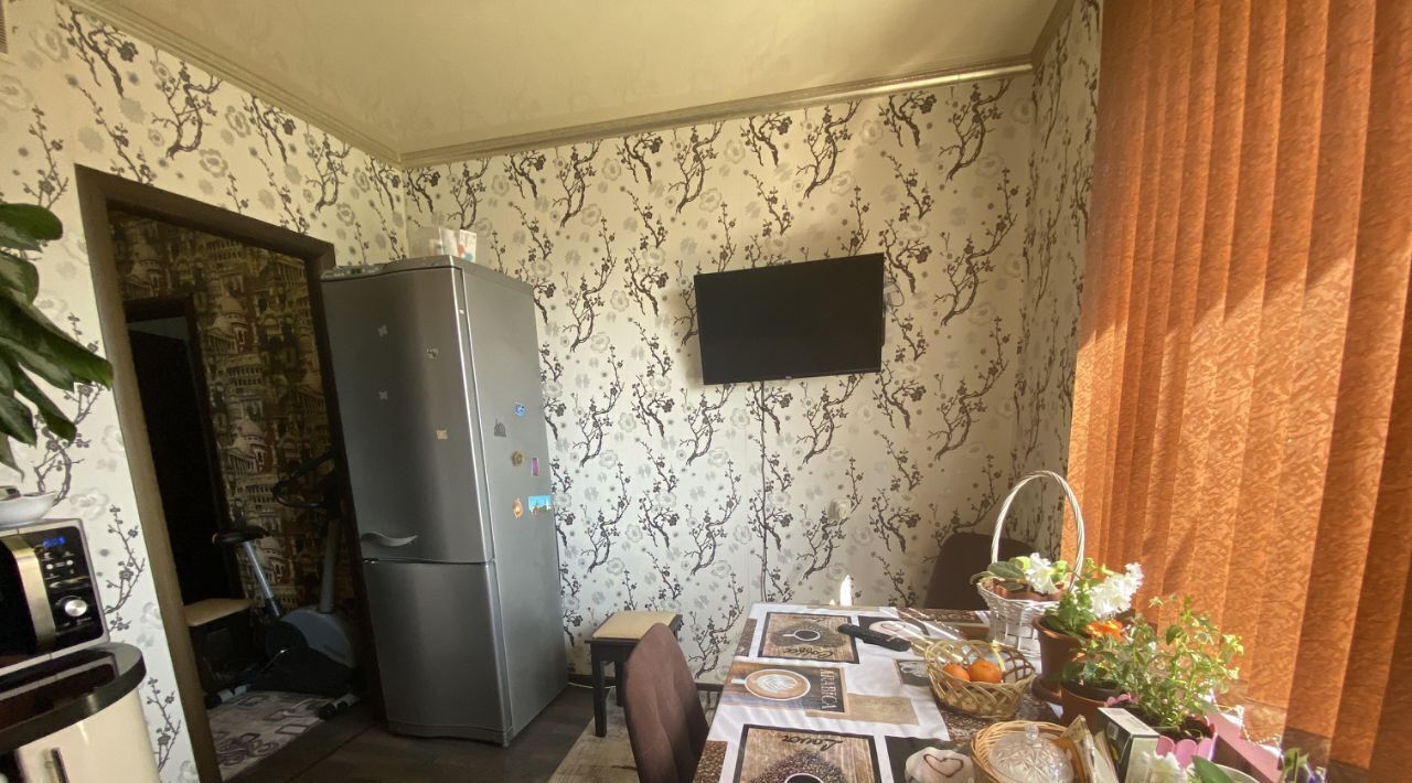 квартира г Балаково ул Братьев Захаровых 142 фото 2