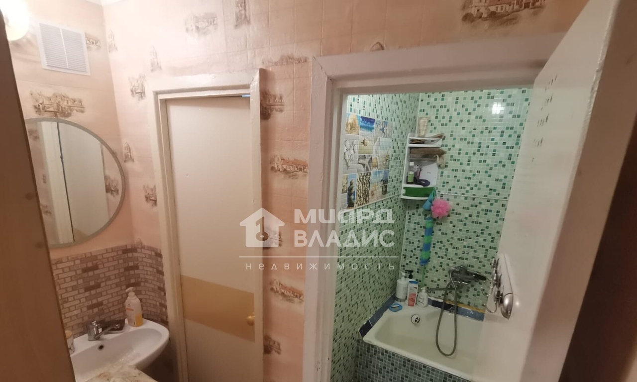 квартира г Омск п Чкаловский пр-кт Космический 20/2 м-н фото 5