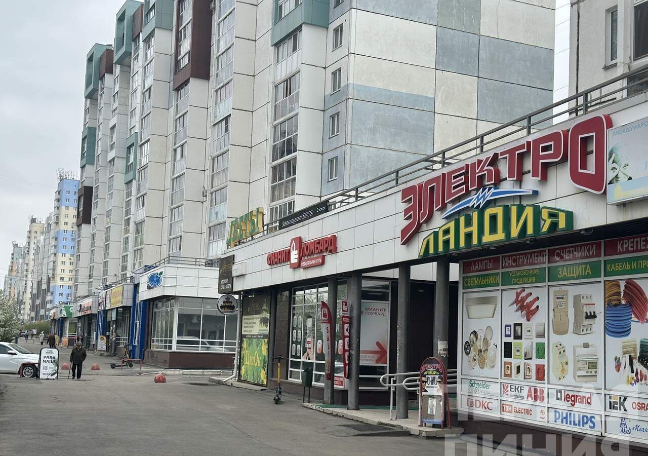 торговое помещение г Челябинск р-н Курчатовский Парковый пр-кт Краснопольский 11 фото 1