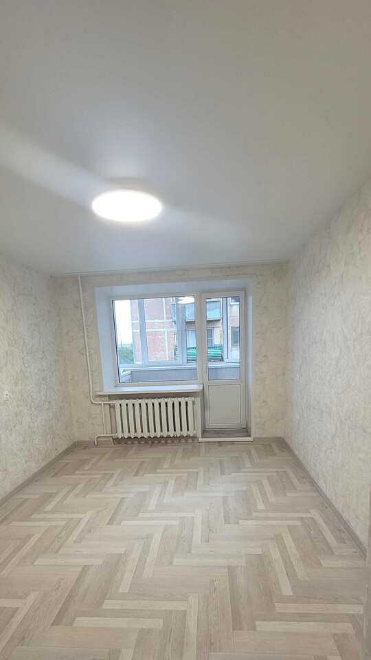 квартира г Сызрань ул Комарова 6 фото 1