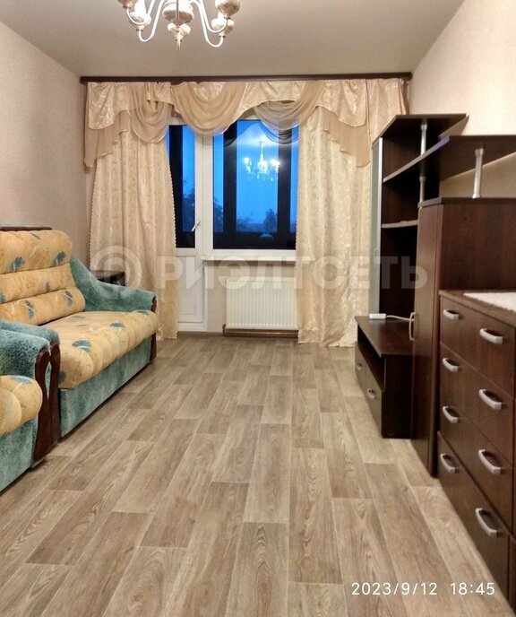 квартира г Мурманск р-н Октябрьский ул Скальная 20 фото 2