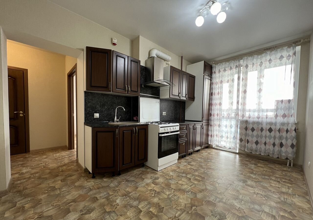 квартира г Калининград р-н Московский ул Н.Карамзина 34 фото 1