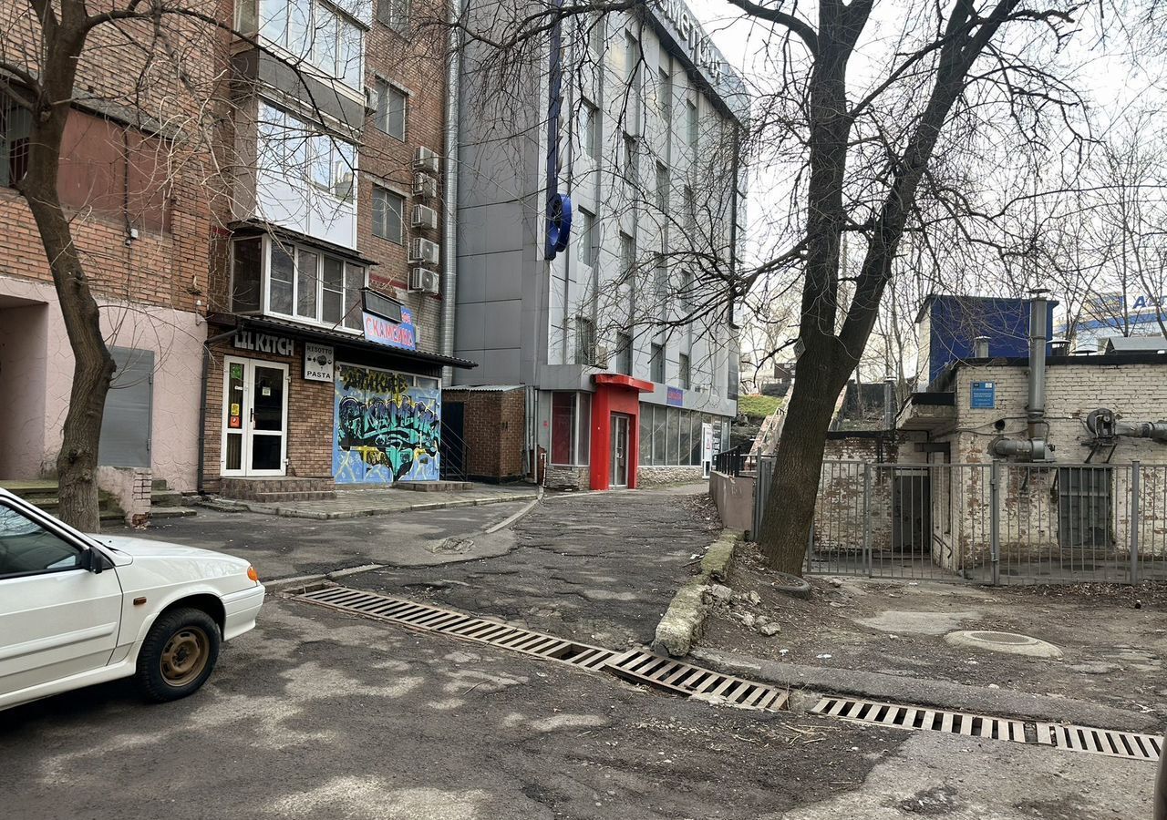 свободного назначения г Ростов-на-Дону р-н Октябрьский ул Шеболдаева 4/4 фото 3
