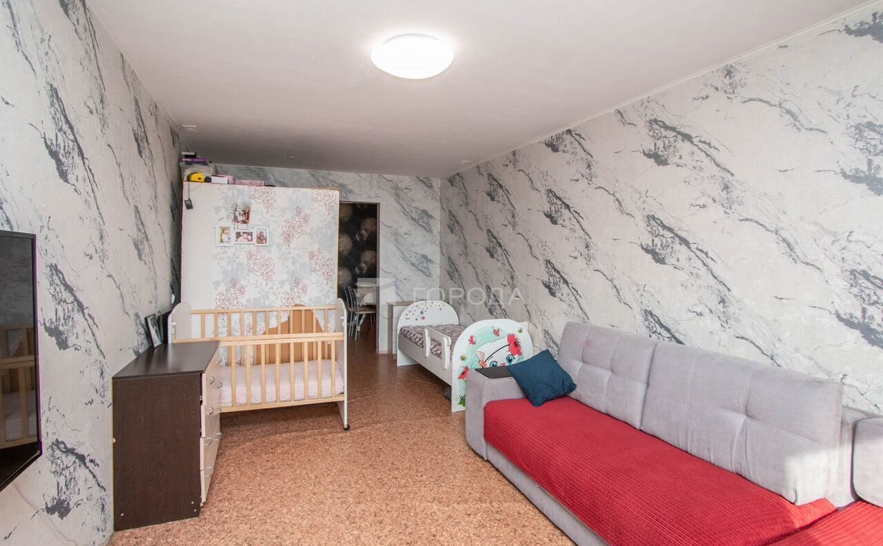 квартира г Новокузнецк р-н Центральный пр-кт Строителей 90б фото 2
