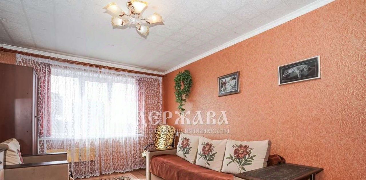 квартира г Старый Оскол мкр Королева 32б фото 3