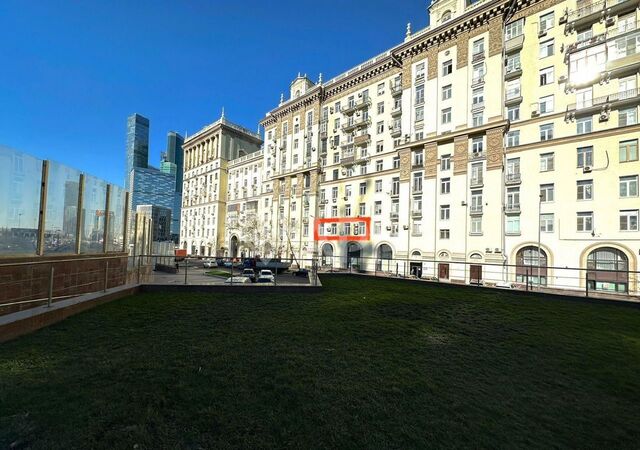 метро Кутузовская пр-кт Кутузовский 30 муниципальный округ Дорогомилово фото