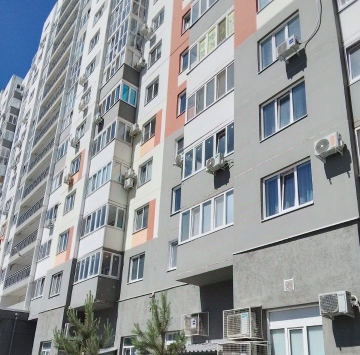 квартира г Оренбург р-н Ленинский проезд Северный 24/1 фото 1