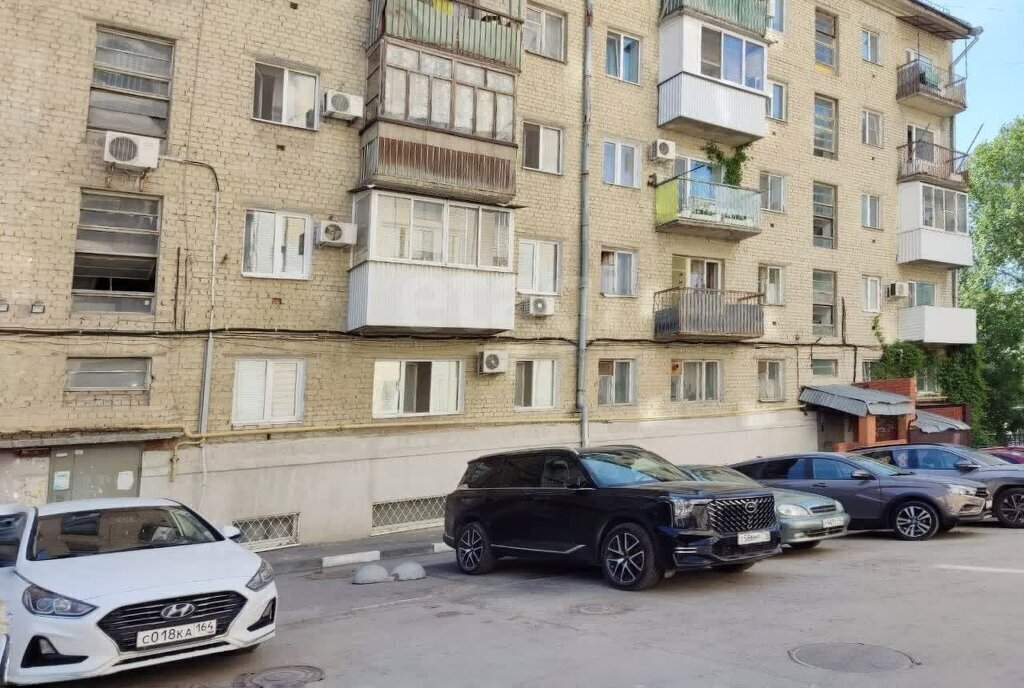 квартира г Саратов р-н Кировский ул Безымянная 10 фото 29