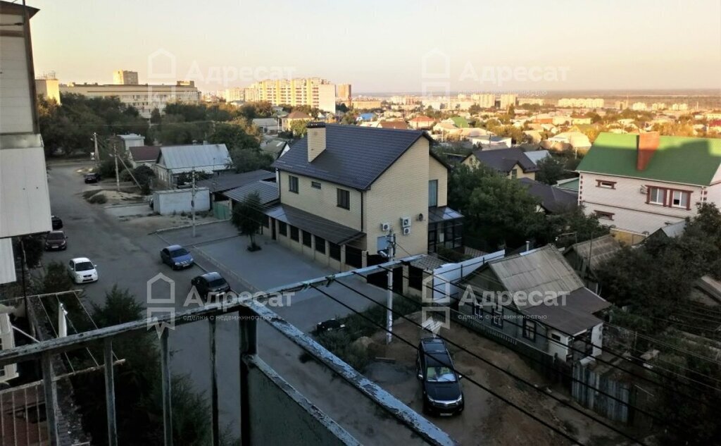 квартира г Волгоград р-н Советский ул Мариупольская 10 фото 1